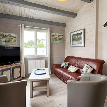 Jolie De Plain-pied Avec Jardin Et Parking וילה *