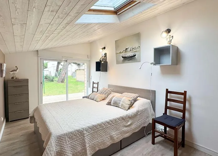 Jolie De Plain-pied Avec Jardin Et Parking * La Couarde-sur-Mer